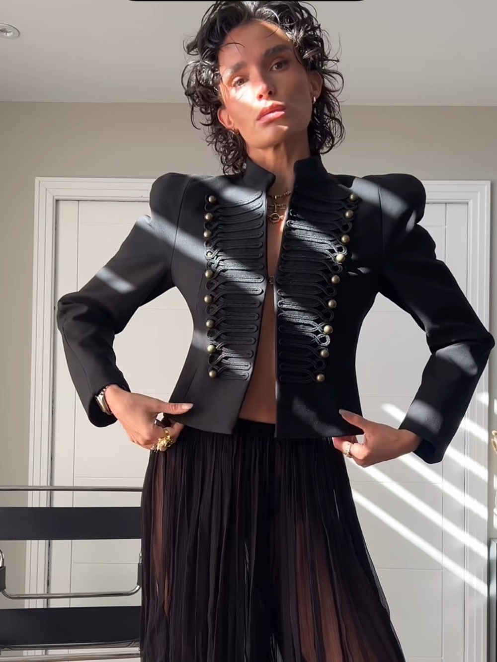 ZARA FITTED BLAZER WITH SHOULDER PADS - Picture 6 of 16